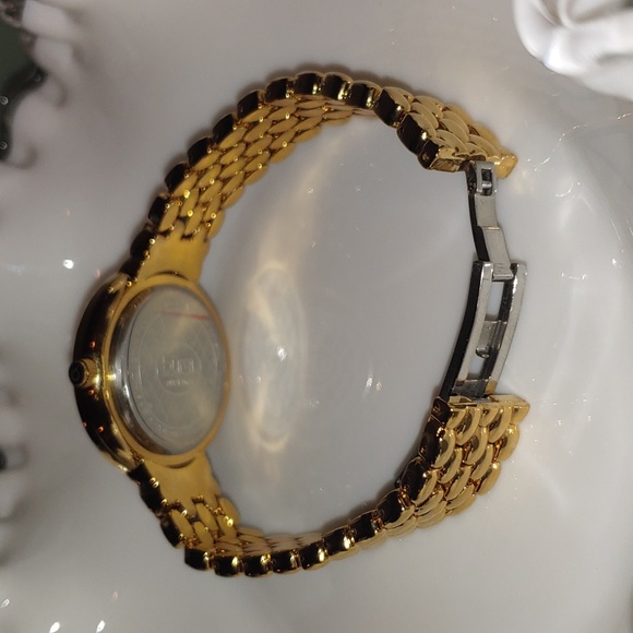 Burgi Crystal Diamond Pattern Watch – BUR170 - Picture 12 of 16